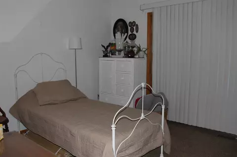 Bedroom - 18165 Mohawk, Spring Lake, MI 49456 photo 4 of 4
