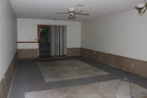 Living - 18165 Mohawk, Spring Lake, MI 49456 photo 2 of 3