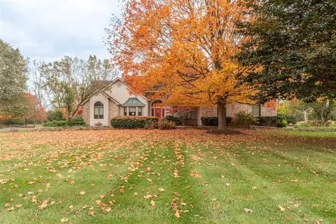 3195 Golfview, Saline, MI 48176