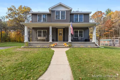 12333 Heintzelman, Cedar Springs, MI 49319
