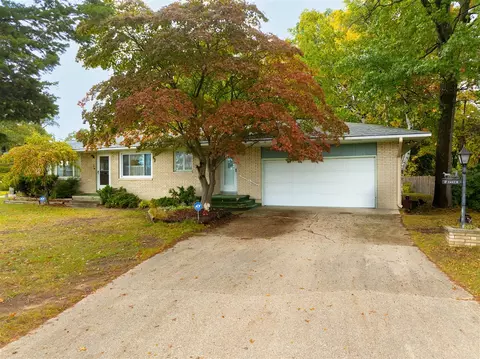 1790 Evanston, Muskegon, MI 49442