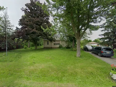 15750 Heide, Brownstown, MI 48173