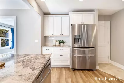 Kitchen - 4356 Amazon, Lowell, MI 49331 photo 4 of 4