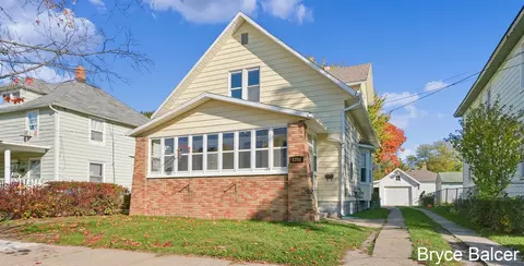 1350 Davis, Grand Rapids, MI 49504