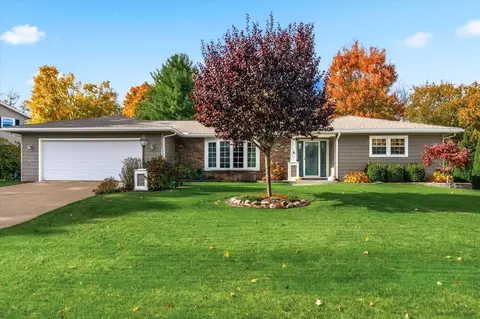 1050 Dogwood, Portage, MI 49024