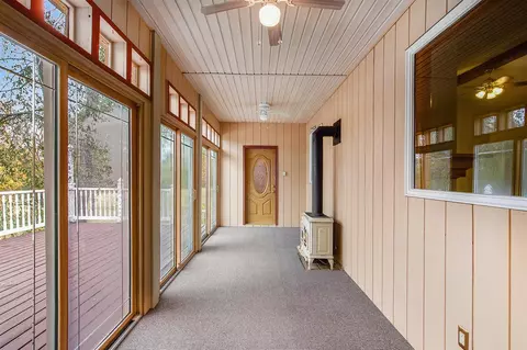 Entry Way - 13677 Unadilla, Gregory, MI 48137 photo 3 of 3