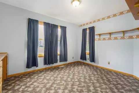 Bedroom - 13677 Unadilla, Gregory, MI 48137 photo 2 of 3