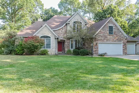 5660 Saddle Clb, Kalamazoo, MI 49009