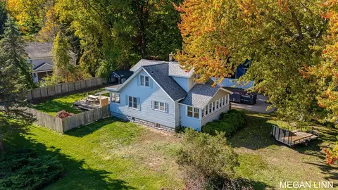 1512 Ottawa Bch, Holland, MI 49424