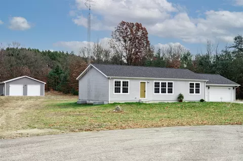 4510 Medler Rd, Morley, MI 49336