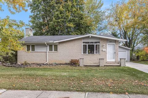 267 Tower, Saline, MI 48176