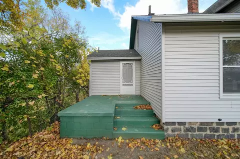 Exterior - 606 Center, Jackson, MI 49202 photo 3 of 4
