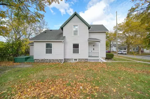 Exterior - 606 Center, Jackson, MI 49202 photo 1 of 4