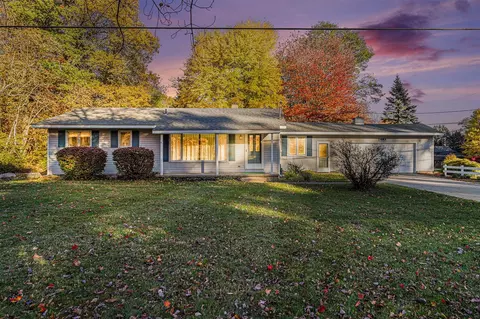 7493 Youngman, Greenville, MI 48838