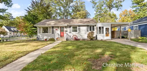 1690 Winchester, Muskegon, MI 49441