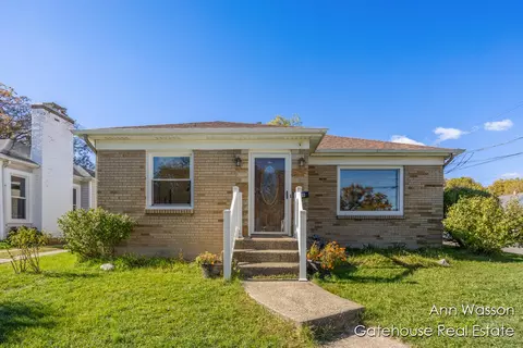 1459 Garfield, Grand Rapids, MI 49504