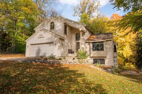 10029 Wildwood, Richland, MI 49083