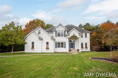 2963 Pine Edge, Holland, MI 49424