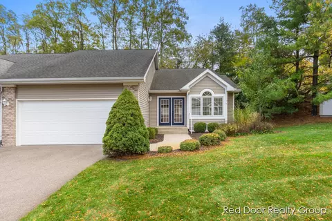 1814 Corville, Grand Rapids, MI 49504