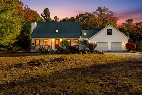 4735 W Bard, Whitehall, MI 49461 photo 2
