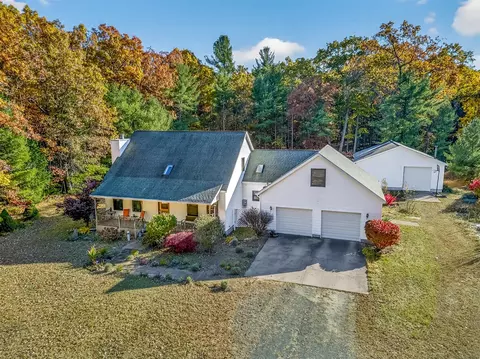 4735 W Bard, Whitehall, MI 49461 photo 3