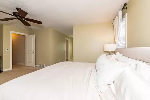 Bedroom - 2223 Surry, Schoolcraft, MI 49087 photo 3 of 7