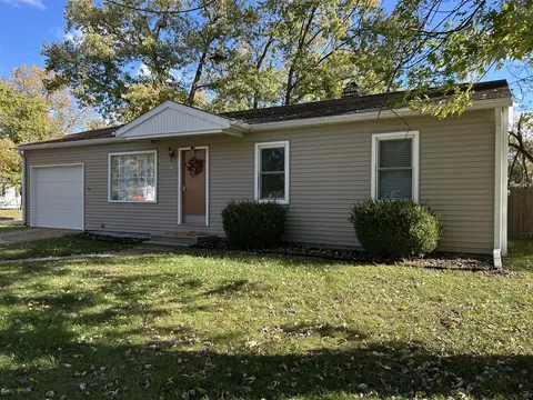 5845 Roanoke, Portage, MI 49002