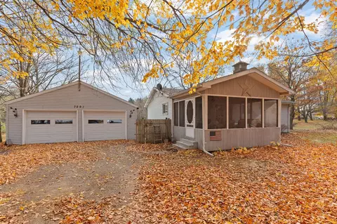 7291 Tucker, Eaton Rapids, MI 48827