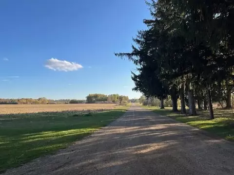 Wickwire, Benton Harbor, MI 49022 photo 2