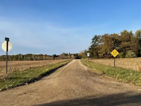 Wickwire, Benton Harbor, MI 49022 photo 3