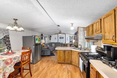 Kitchen - 369 S Shepherd, Mount Pleasant, MI 48858 photo 1 of 2