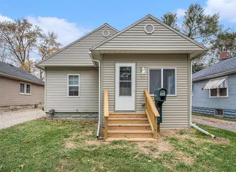 352 Hillside, Jackson, MI 49203