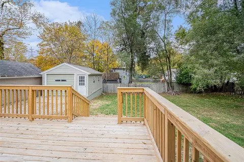 Exterior - 352 Hillside, Jackson, MI 49203 photo 2 of 3