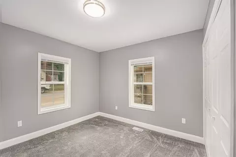 Bedroom - 352 Hillside, Jackson, MI 49203 photo 1 of 2