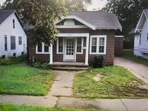 1864 Wood, Muskegon, MI 49442