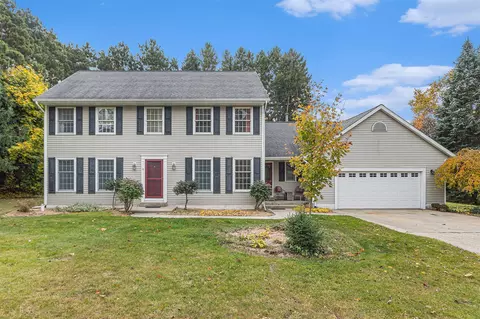 2335 Pine Grv, New Era, MI 49446