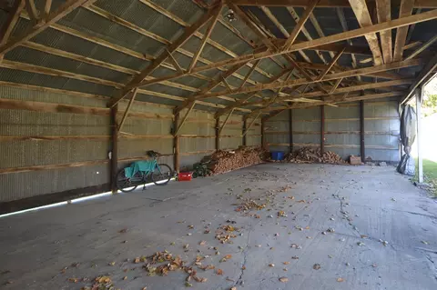 Exterior - 10485 Y, Mendon, MI 49072 photo 4 of 12
