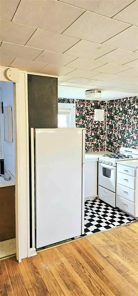 421 Prospect, Alma, MI 48801 photo 4