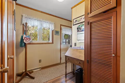 Entry Way - 4484 Sharp, Adrian, MI 49221 photo 1 of 2