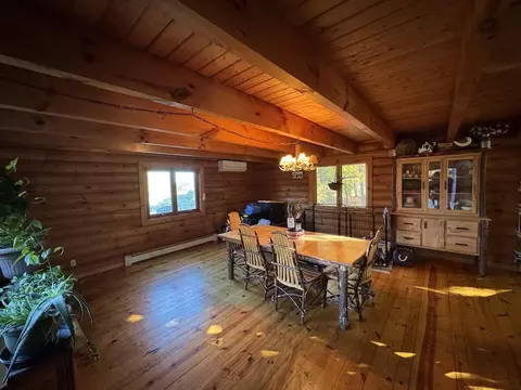 Dining - 4116 Dutcher, Gladwin, MI 48624 photo 2 of 5