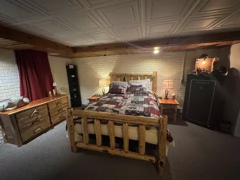Bedroom - 4116 Dutcher, Gladwin, MI 48624 photo 6 of 8