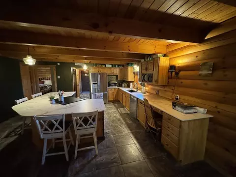 Kitchen - 4116 Dutcher, Gladwin, MI 48624 photo 2 of 3