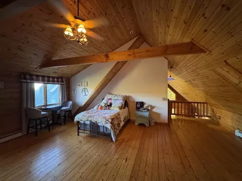 Bedroom - 4116 Dutcher, Gladwin, MI 48624 photo 4 of 8