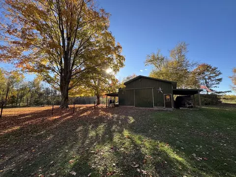 Exterior - 4116 Dutcher, Gladwin, MI 48624 photo 5 of 24