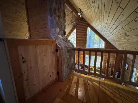 Entry Way - 4116 Dutcher, Gladwin, MI 48624 photo 5 of 6