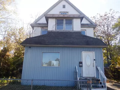 816 E Stockbridge, Kalamazoo, MI 49001