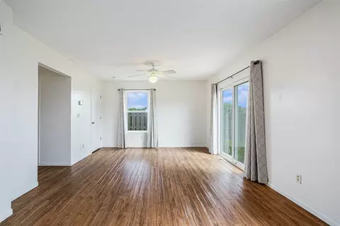 Living - 32 E Pointe, Coldwater, MI 49036 photo 1 of 3