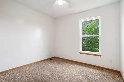 Bedroom - 32 E Pointe, Coldwater, MI 49036 photo 5 of 5
