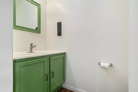 Bath - 32 E Pointe, Coldwater, MI 49036 photo 1 of 3
