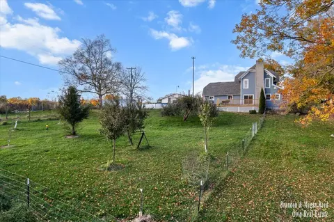 Exterior - 7658 Jackson, Saranac, MI 48881 photo 5 of 12